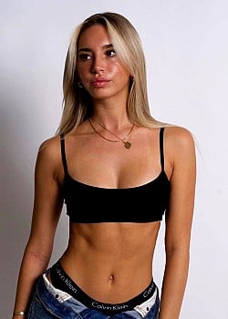Dasha Dova